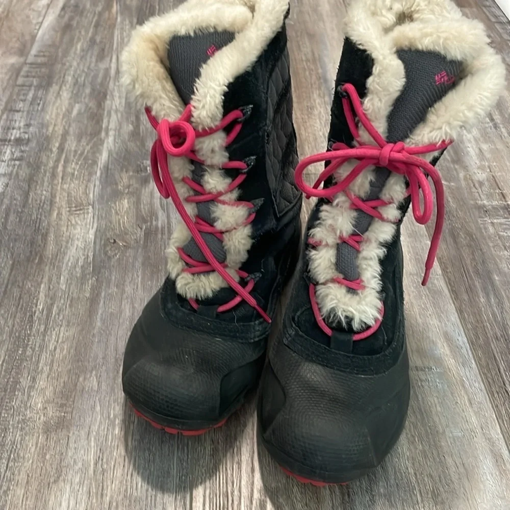 Columbia Techlite Omni Heat Snow Boots